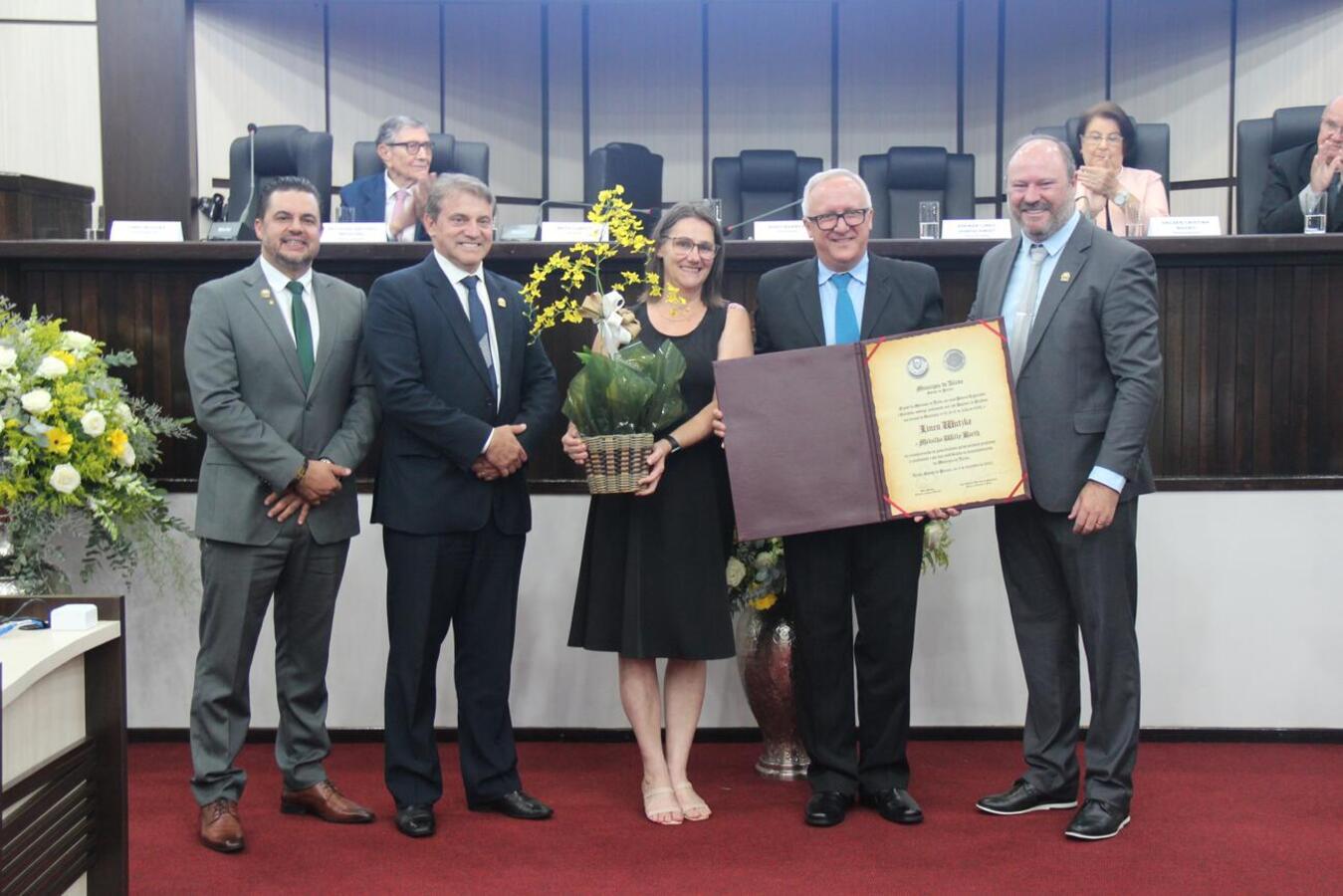 Entrega de Cidadania Honorária e Medalha Willy Barth marcam noite de homenagens na Câmara de Toledo