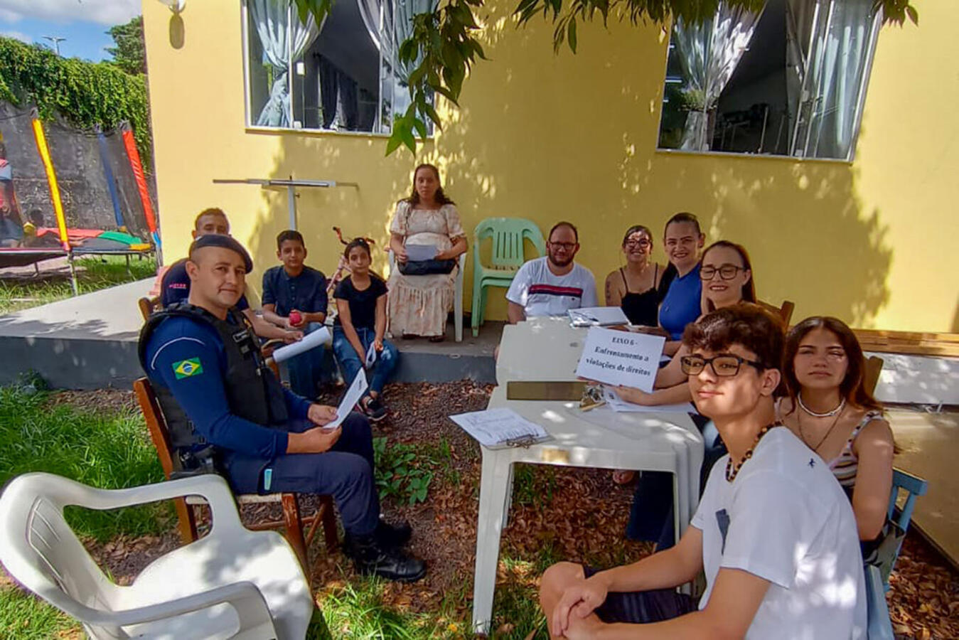 Realizado na tarde de sábado (6) na Embaixada Solidária, evento teve a presença de pessoas de várias origens, além de representantes de entidades e do poder público