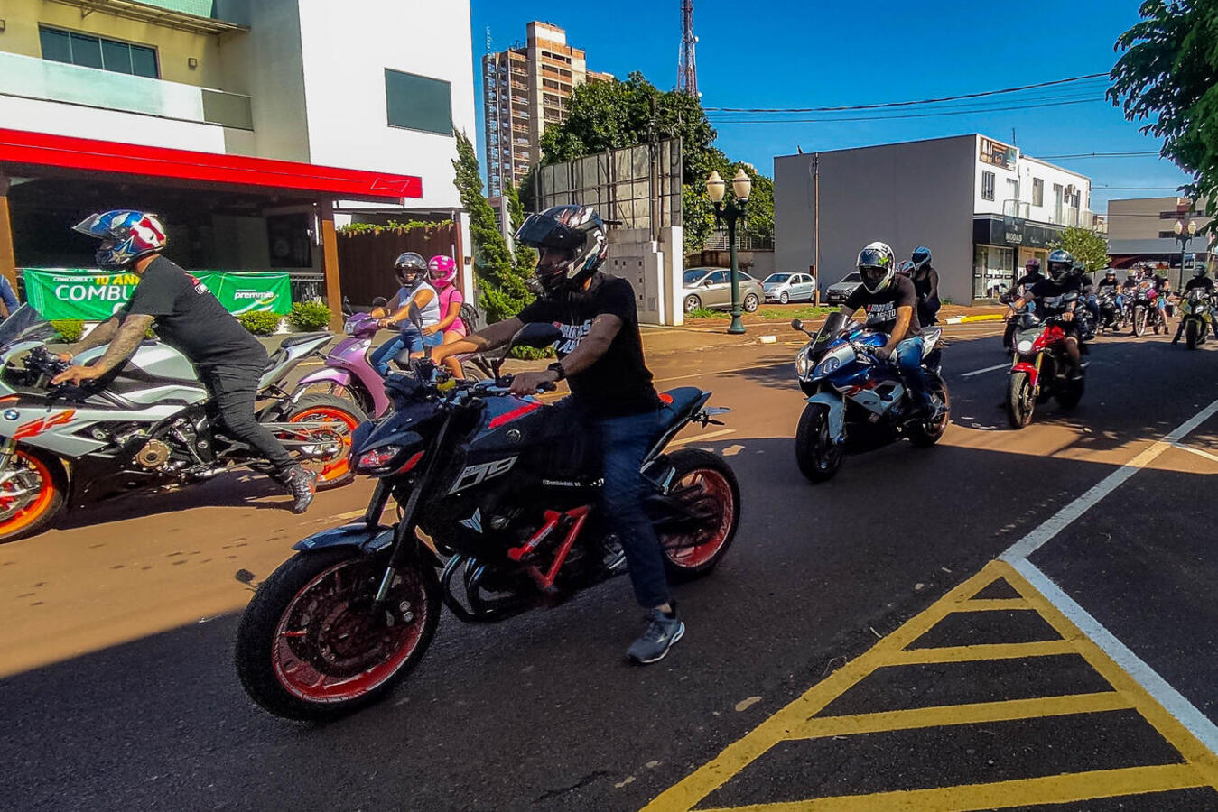 Prefeitura realiza mobilização para sensibilizar sobre o perigo da dengue