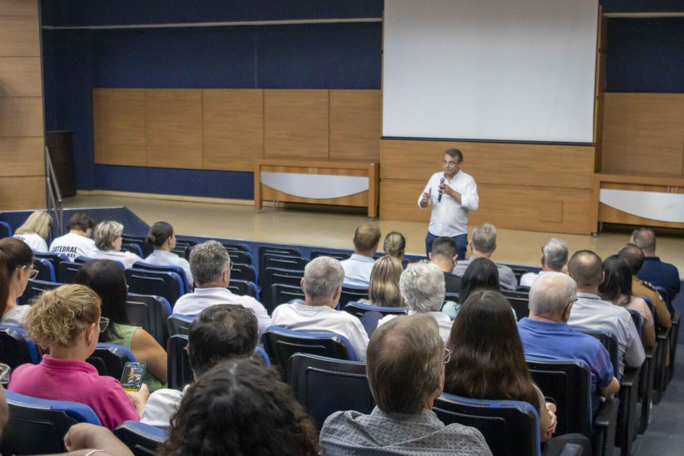 Prefeitura apresenta ações e campanha para evitar aumento da população de rua