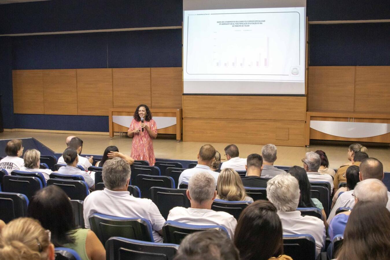Prefeitura apresenta ações e campanha para evitar aumento da população de rua
