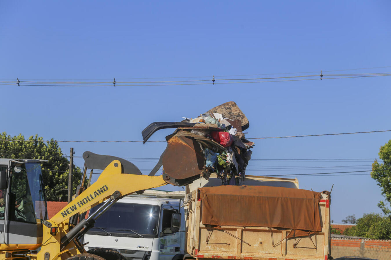 Ecoponto do Fachini retira 155 toneladas de materiais inservíveis dos quintais