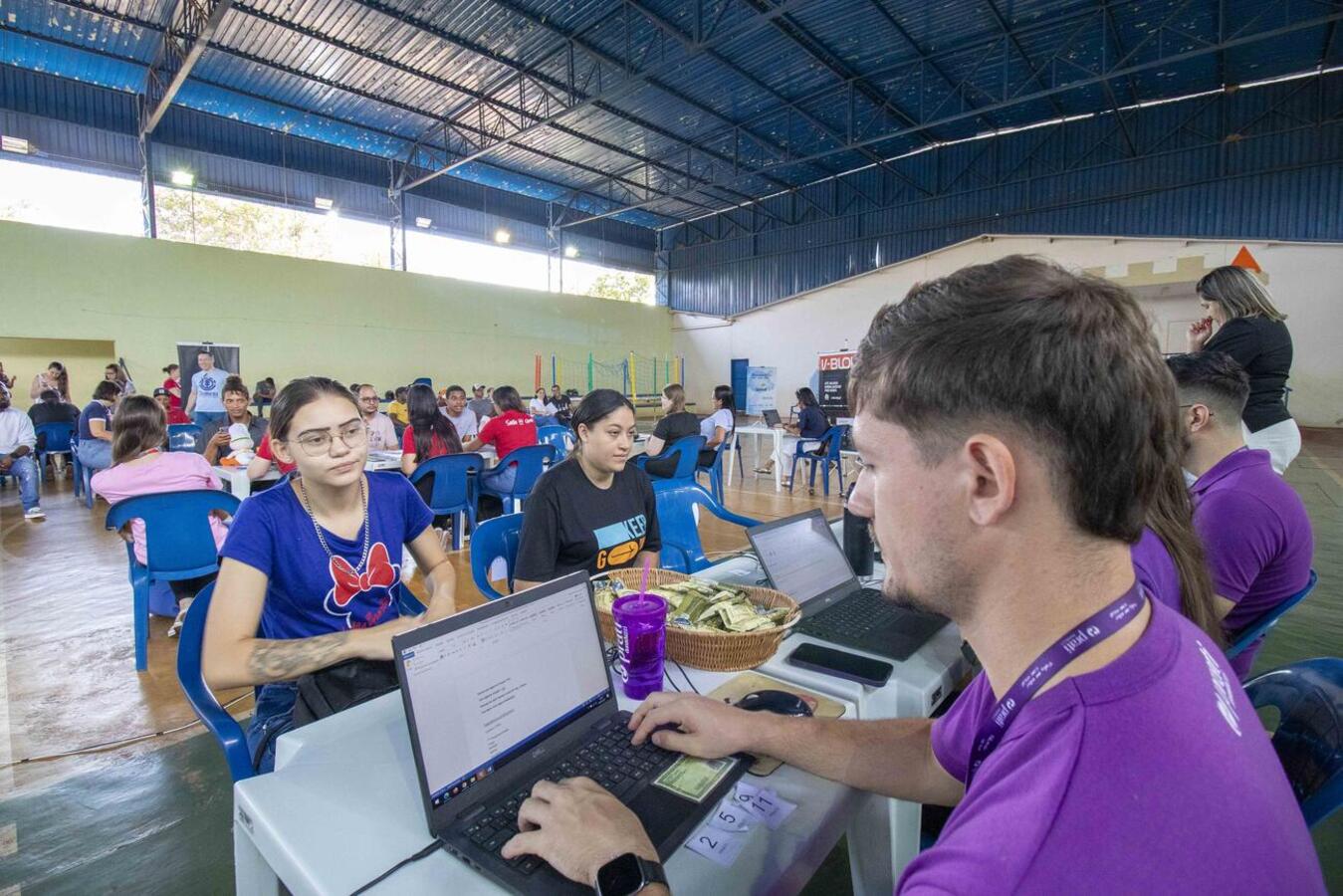 Mutirão do Emprego realizou 213 entrevistas de empregos no Jardim América