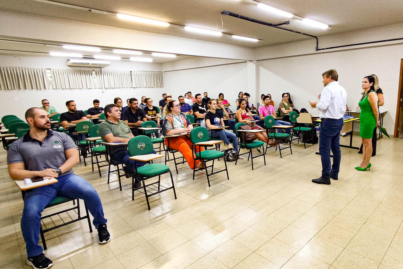 Escola de Governo promove curso sobre fiscalização e gestão de contratos