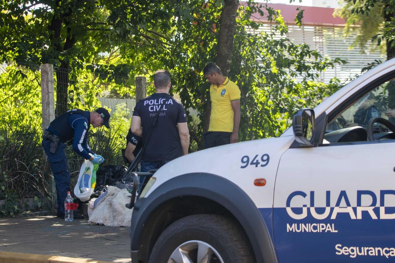 Forças de segurança realizam ação de identificação de pessoas em situação de rua