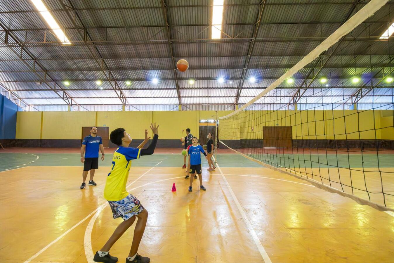 Atividades recreativas são levadas semanalmente para atender os jovens das comunidades de Novo Sarandi e Vila Nova
