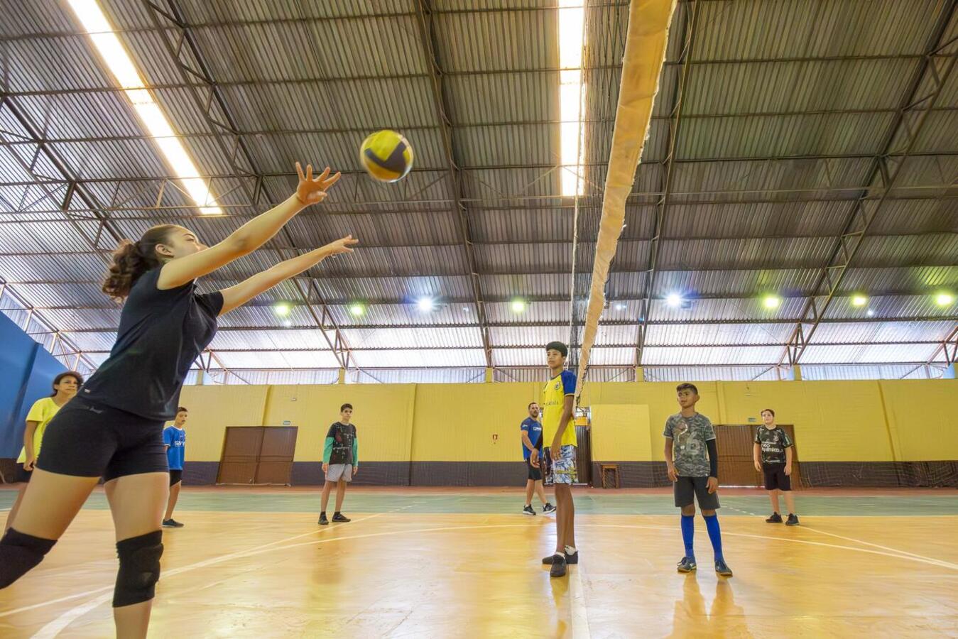 Atividades recreativas são levadas semanalmente para atender os jovens das comunidades de Novo Sarandi e Vila Nova