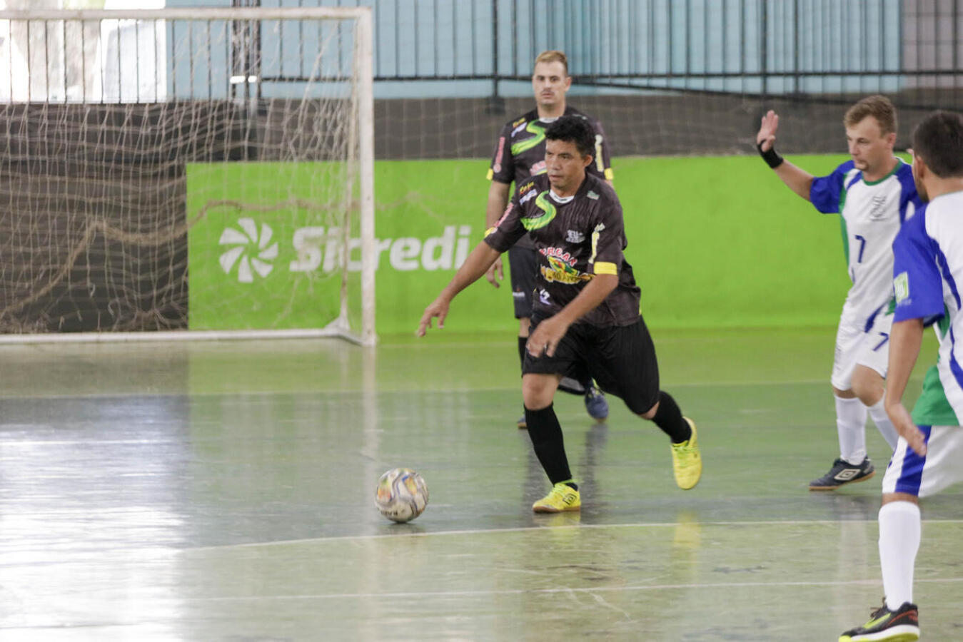 Os jogos das categorias masculina e feminina foram realizados em Toledo neste fim de semana