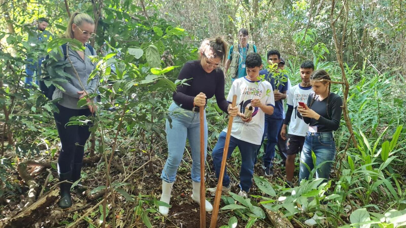 Ação Educativa envolveu o Núcleo dos Objetivos de Desenvolvimento Sustentável e demais parceiros em uma propriedade rural próxima a Novo Sobradinho