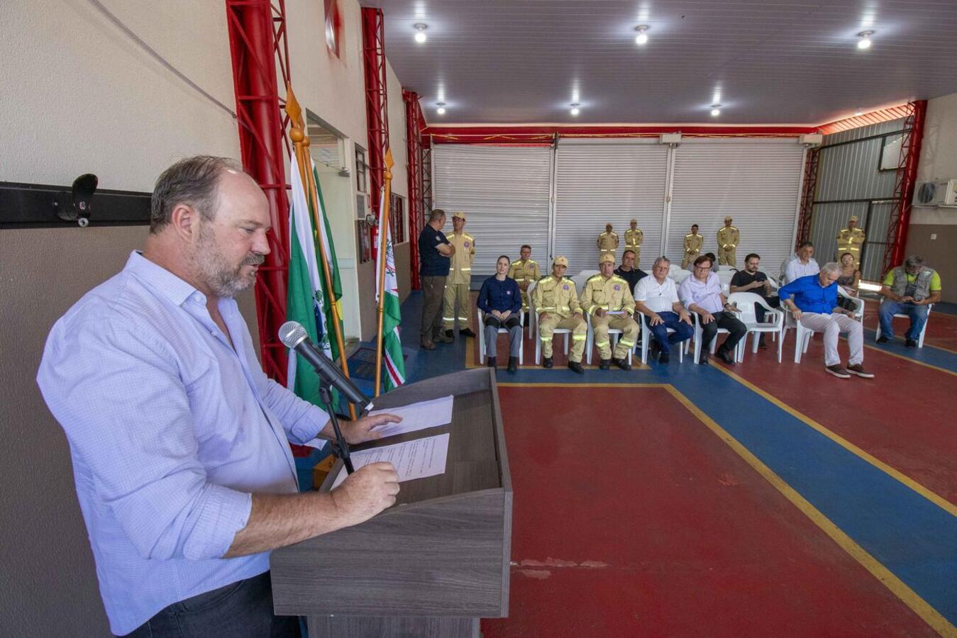 Vice-prefeito e secretário de Segurança representaram governo municipal em solenidade realizada na manhã desta sexta (1º) no quartel da corporação em Toledo