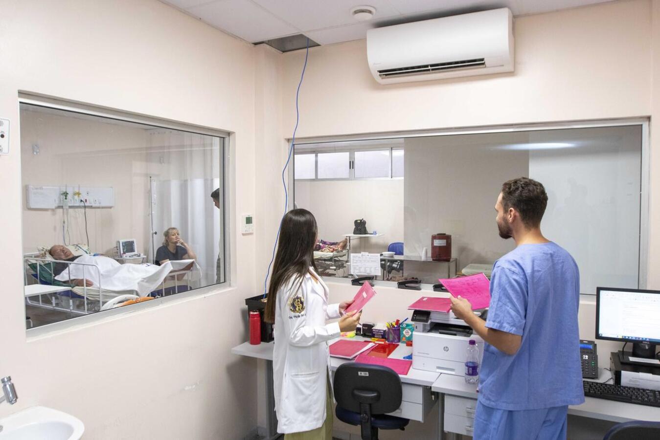 Comitiva da Prefeitura de Toledo visita Hospital Regional