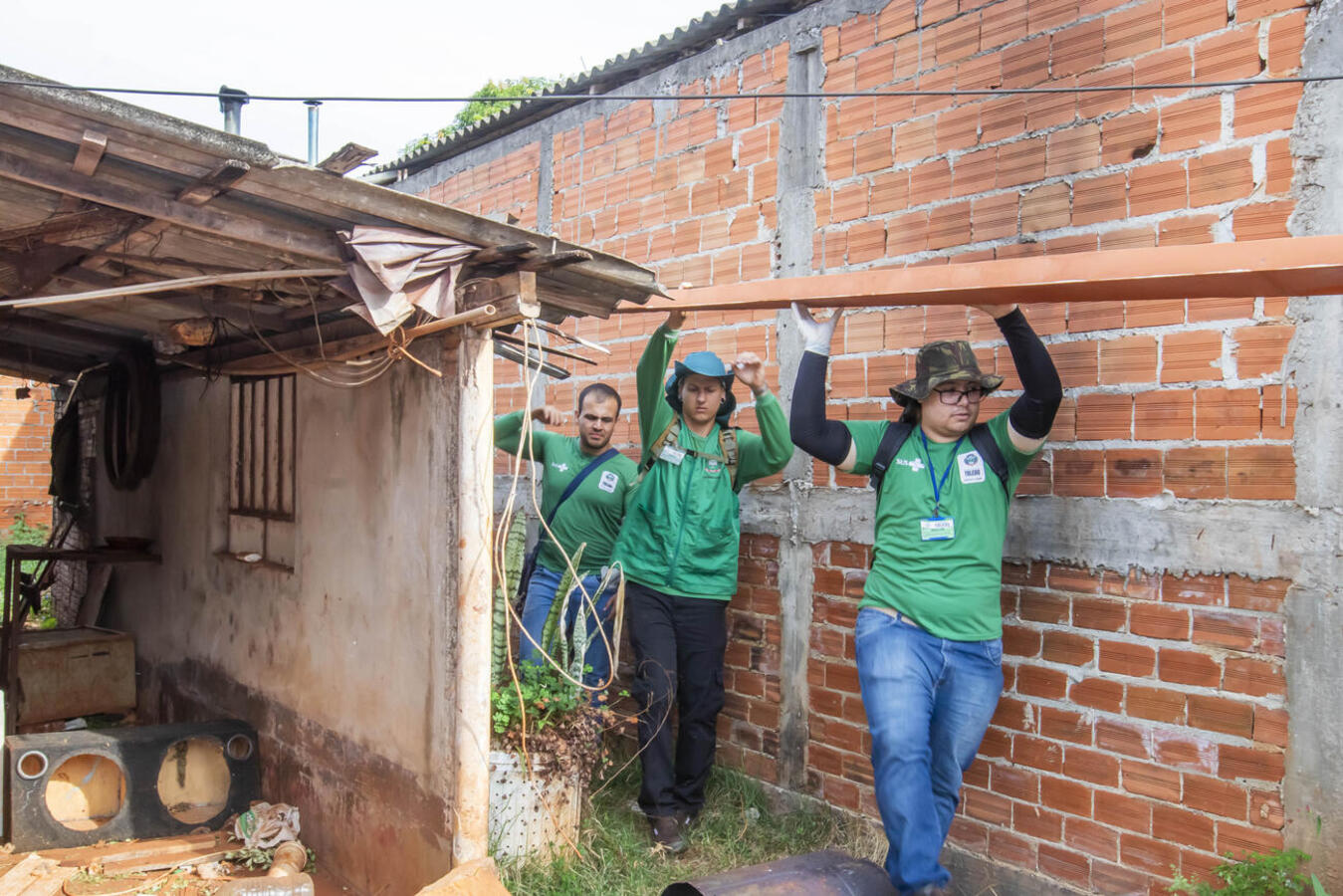 Força tarefa visita imóveis abandonados e onde moradores não permitiam a entrada dos ACE’s