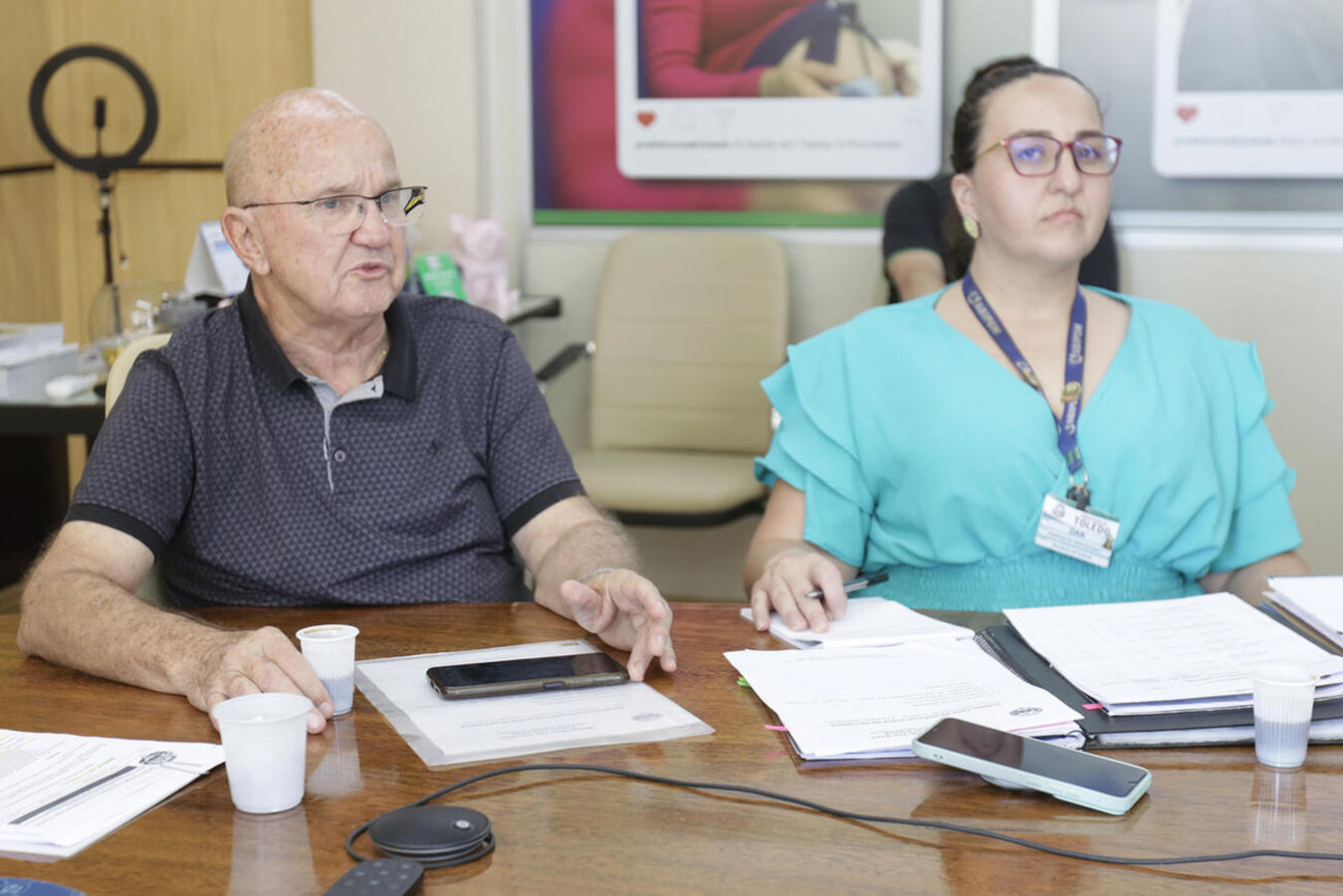 Após a posse os integrantes realizaram a primeira reunião com a eleição do presidente e vice do colegiado