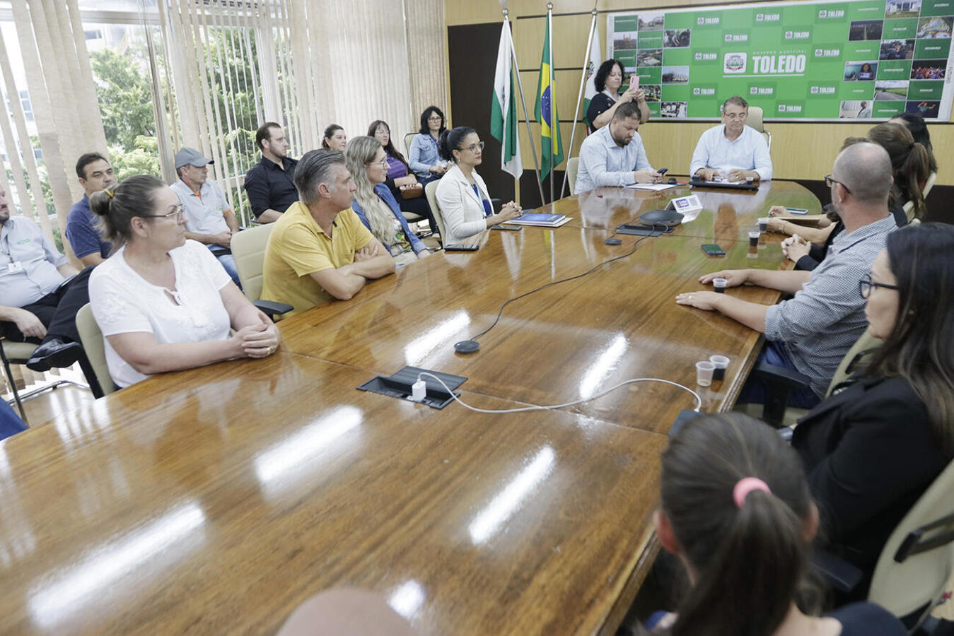 Empreendedores se organizam e criam o Núcleo da Adetur em Toledo no Dia do Chimarrão, 24 de abril