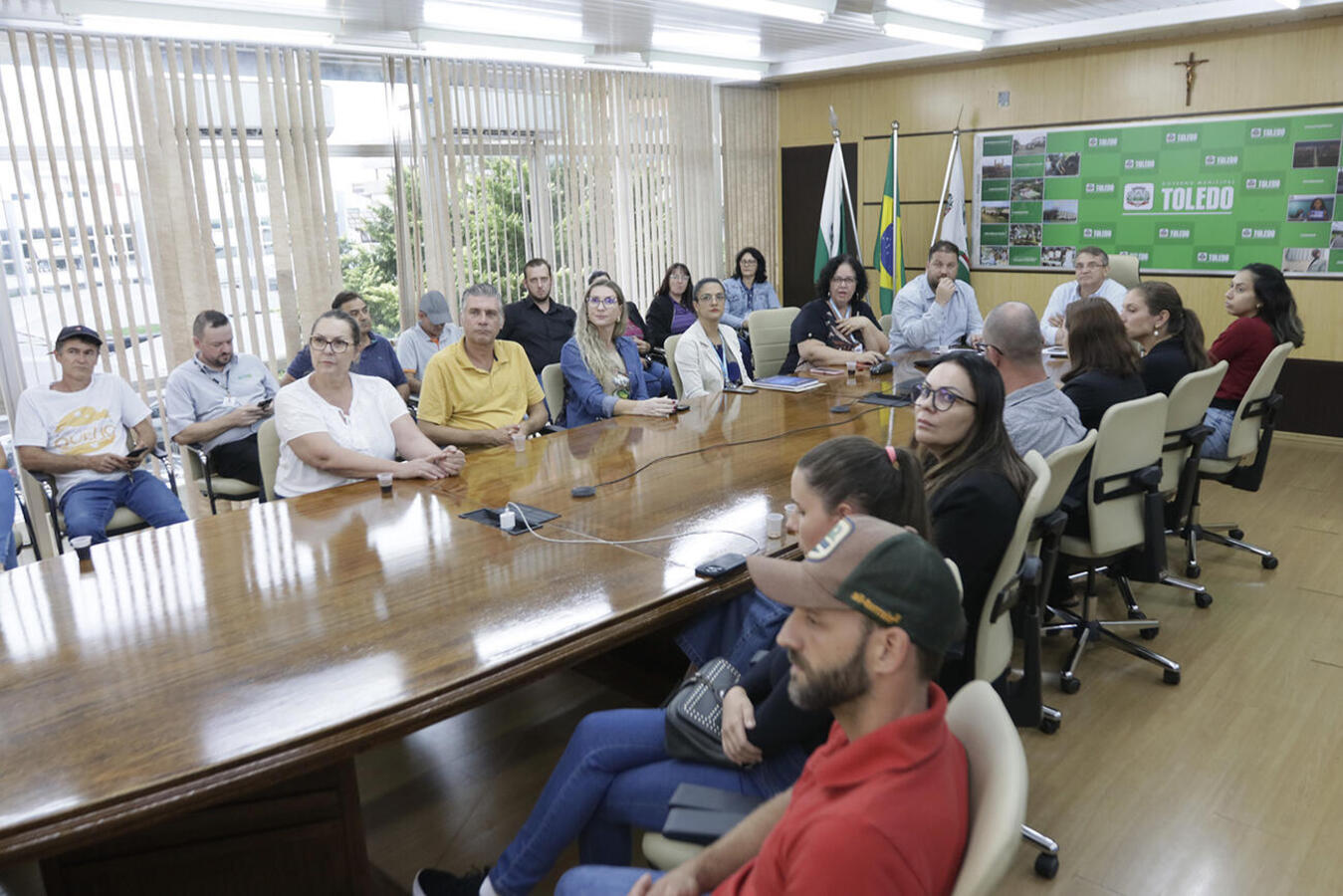Empreendedores se organizam e criam o Núcleo da Adetur em Toledo no Dia do Chimarrão, 24 de abril