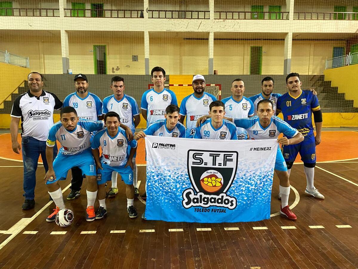 A competição atraiu 36 equipes masculinas e seis femininas