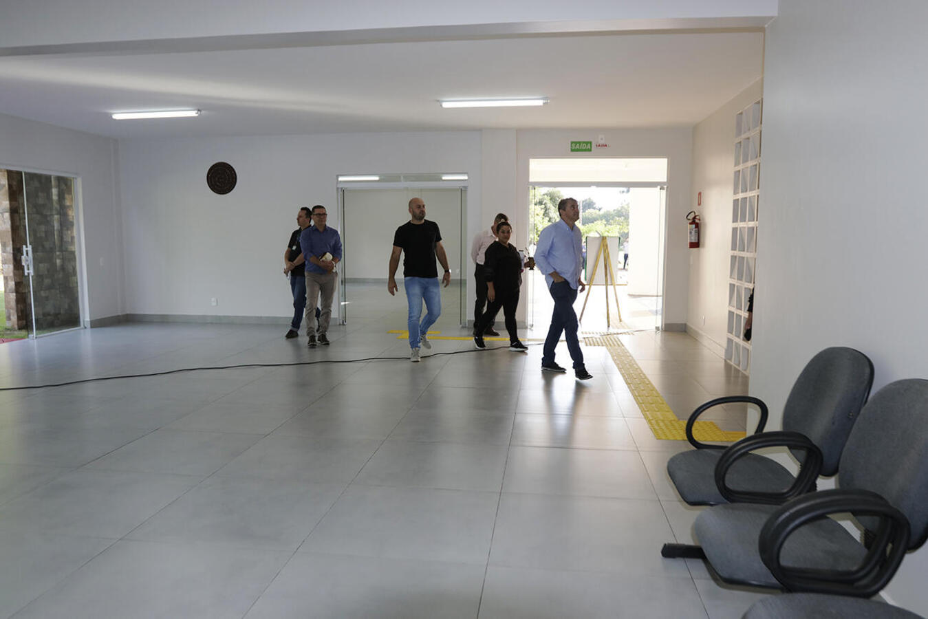 A edificação está localizada no fim da Rua Ramiro Zibetti, 1059, ao lado do campo e do salão comunitário da associação de moradores