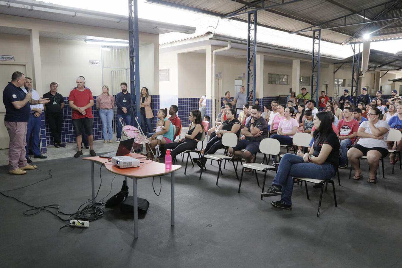Detalhes sobre tecnologia com reconhecimento facial foram apresentados hoje (20) a pais e responsáveis de alunos da escola, que aprovaram a implementação da novidade