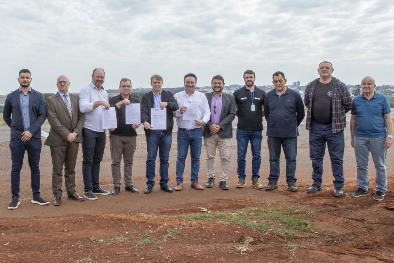 Documento foi firmado na manhã desta quinta (4) no local da obra, que será executada pela Emdur por R$ 1.006.407,41, com previsão de término em 90 dias