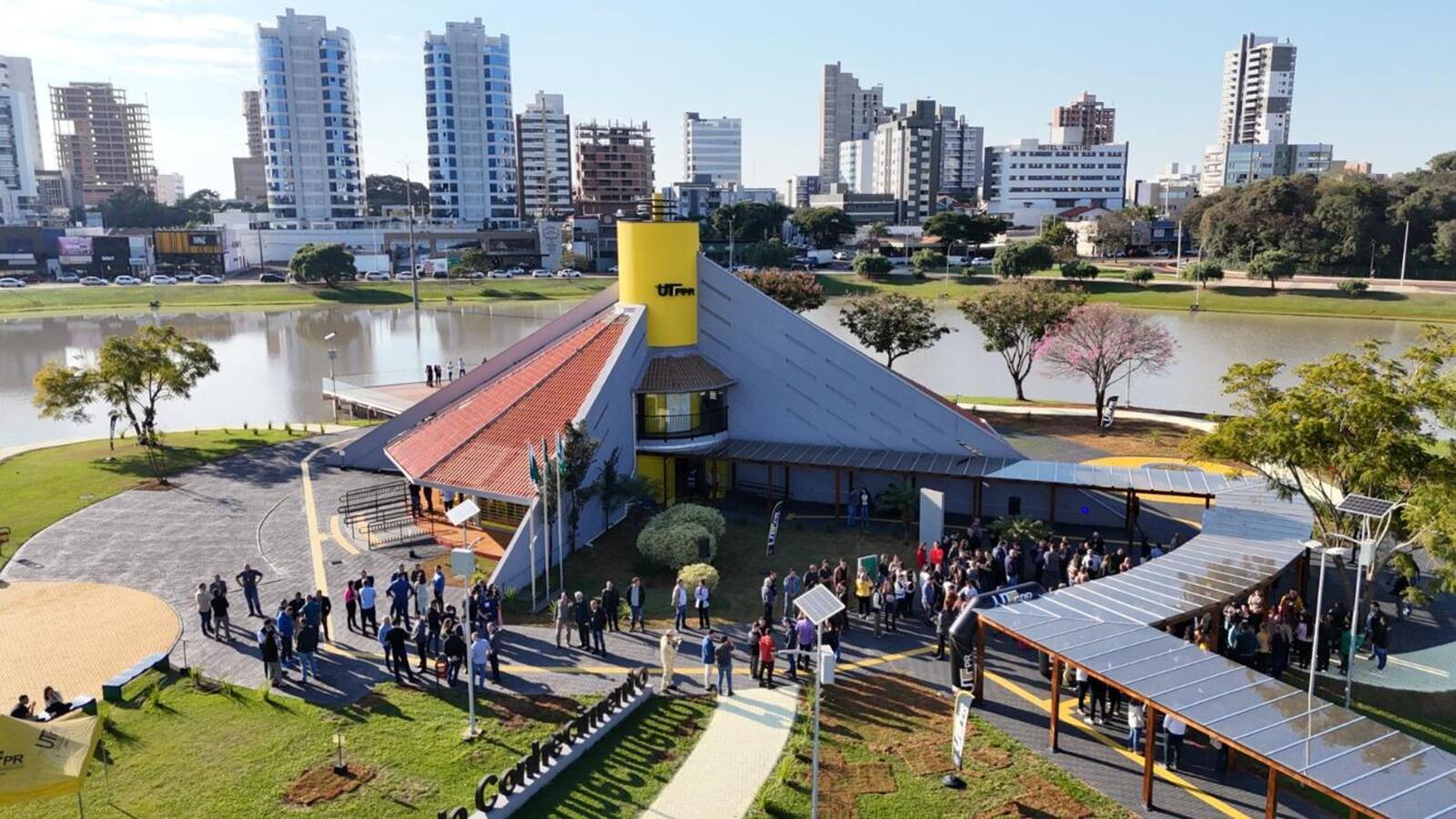 Com assinatura do termo de cooperação técnica, UTFPR assume os cuidados com a manutenção e utilização do espaço situado no cartão postal de Toledo