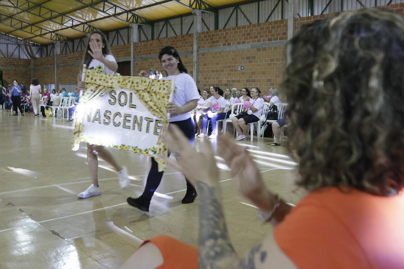 Mulheres de dezenas de comunidades do interior do município animaram a Linha Bangú com diversas atividades, interações e muitas brincadeiras