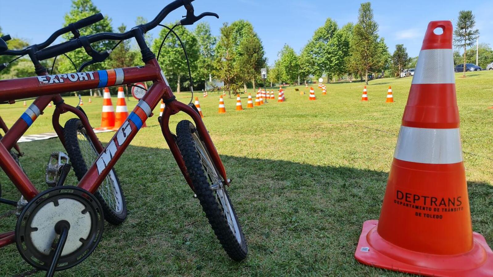 O objetivo do evento era passar um dia divertido junto com a família e amigos,  cultivando momentos de convivência e bem estar