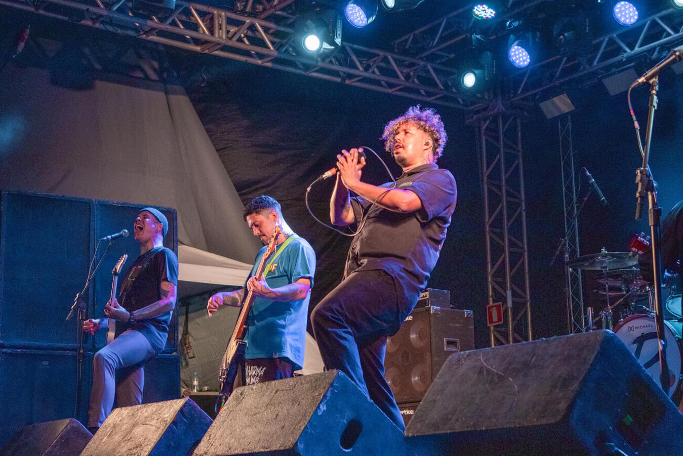 Com 17 bandas de renome regional e nacional no line up, evento atraiu cerca de 2.000 pessoas ao Parque Luiz Cláudio Hoffmann (Parque do Povo)