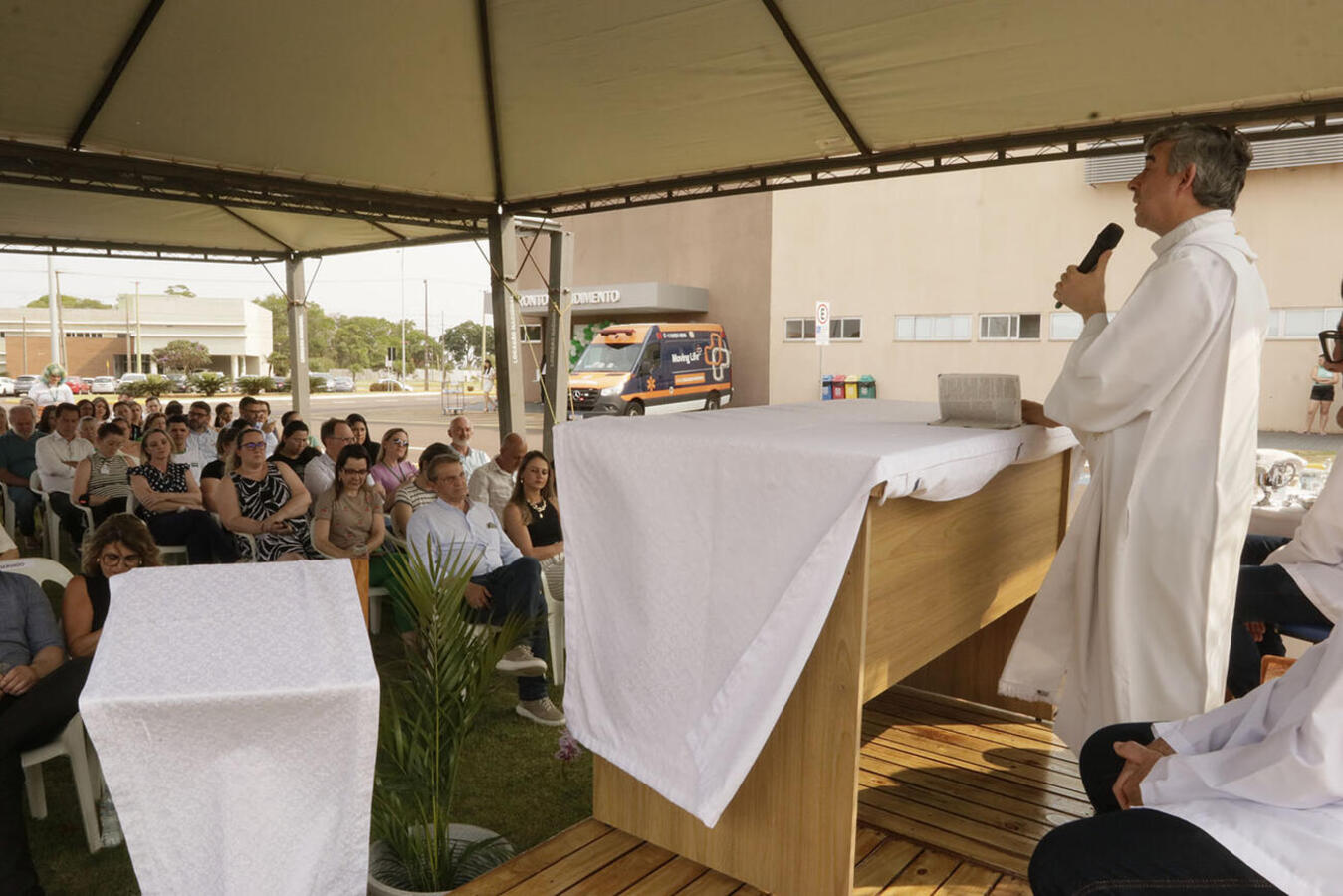 Presidida pelo padre Roberto Lopes de Souza, celebração religiosa realizada na tarde desta segunda-feira (7) foi ocasião para exaltar conquistas do HRT 