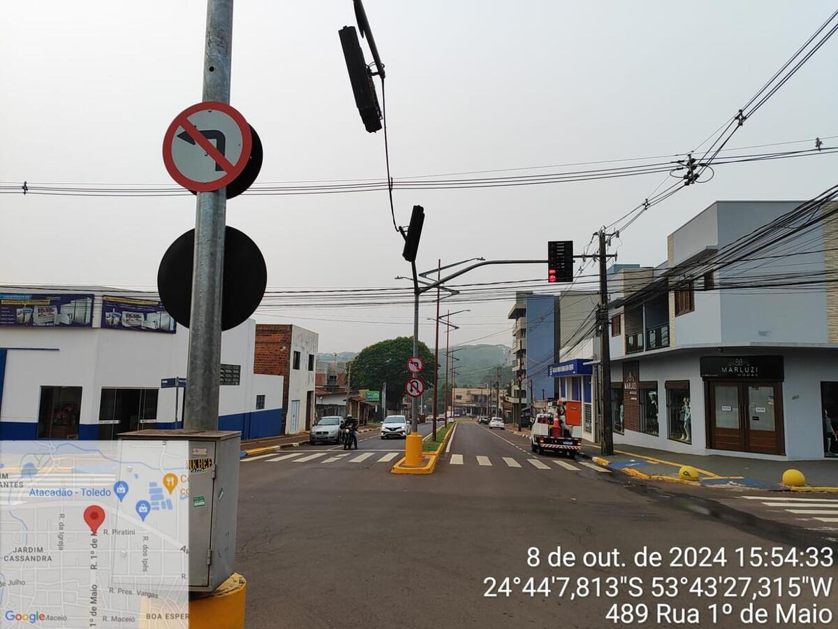 Medida adotada com o objetivo de reduzir acidentes passa a valer nesta terça (8) nos quatro cantos da esquina das ruas 1º de Maio e Piratini, na Vila Operária