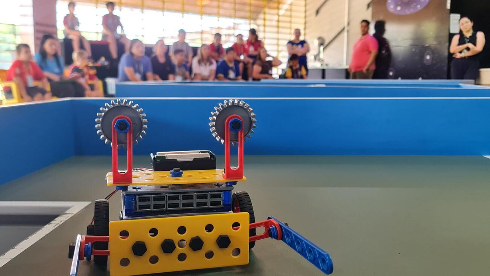 A fase final do 2º Campeonato Municipal de Robótica aconteceu nas instalações da Usina do Conhecimento, localizada na península do Parque Ecológico Diva Paim Barth