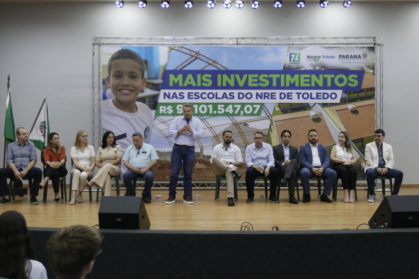 Com a presença do secretário estadual da Educação, recursos na ordem de R$90 milhões são anunciados para colégios do Núcleo Regional de Toledo
