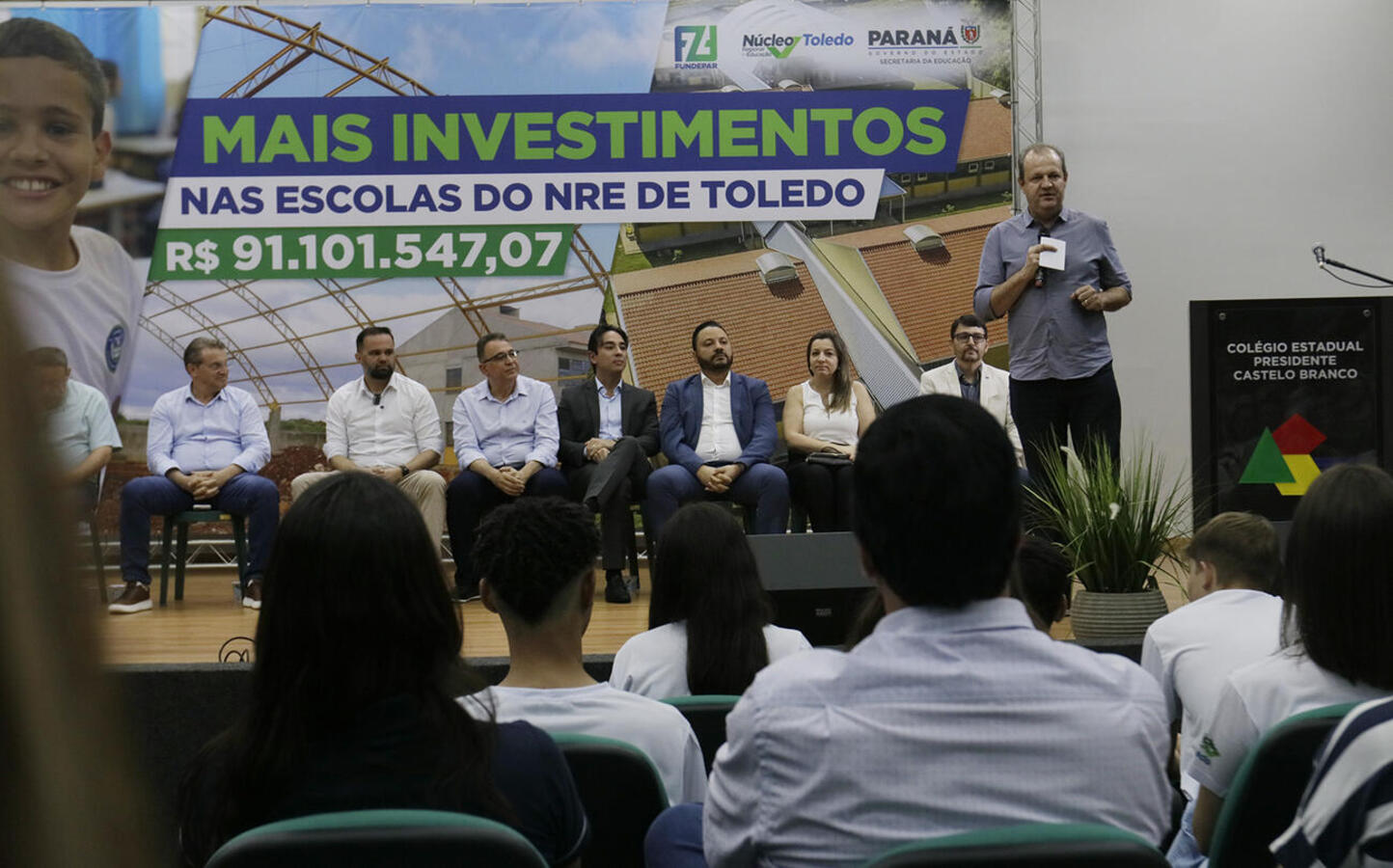 Com a presença do secretário estadual da Educação, recursos na ordem de R$90 milhões são anunciados para colégios do Núcleo Regional de Toledo