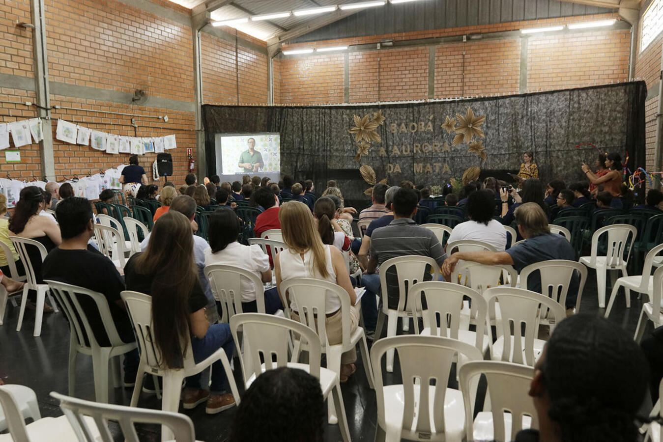 Obra, que relata cada passo de projeto iniciado em 2021, foi oficialmente apresentada em evento realizado na manhã desta terça (19) nas dependências da instituição de ensino