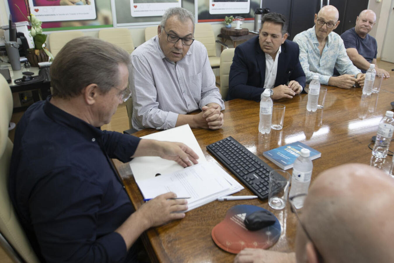 Encontro aconteceu na manhã desta segunda-feira (25) na Sala de Reuniões do Gabinete do Prefeito de Toledo