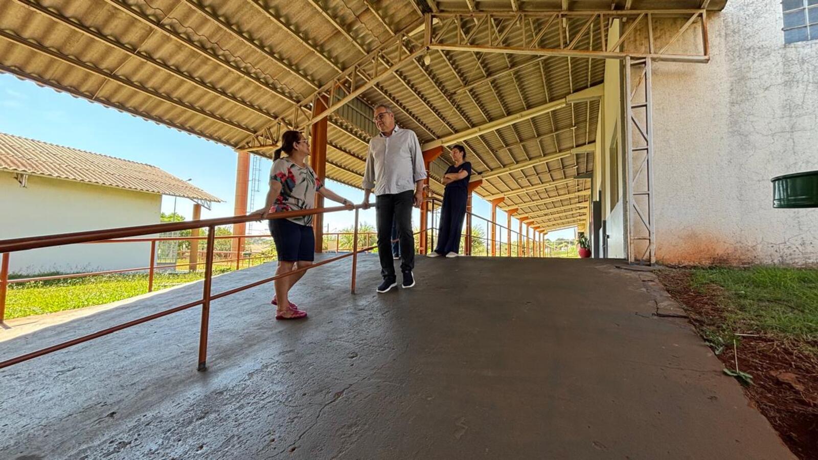 Objetivo das visitas em várias unidades foi conferir de perto como está a estrutura e o que pode ser melhorado antes do reinício das atividades
