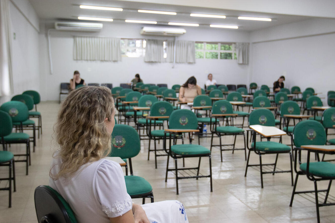 Teste foi aplicado na tarde da última sexta-feira (24) na Escola de Governo; ao todo, 18 candidatos disputaram duas vagas abertas para pós-graduação lato sensu