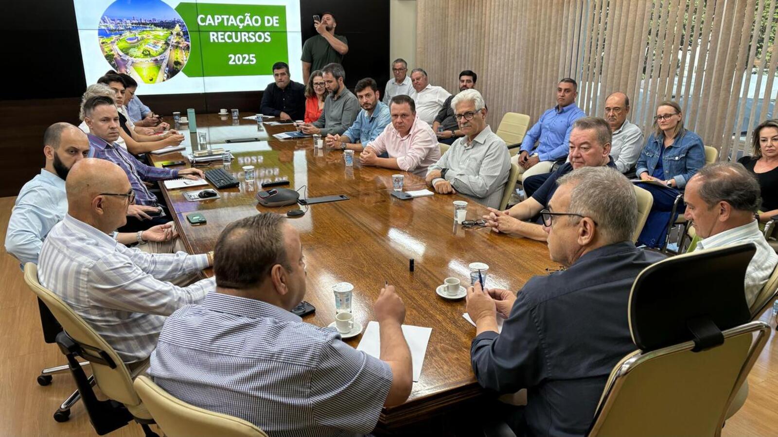 Líder do Governo na Assembleia Legislativa recebeu as demandas mais importantes de todas as áreas do município