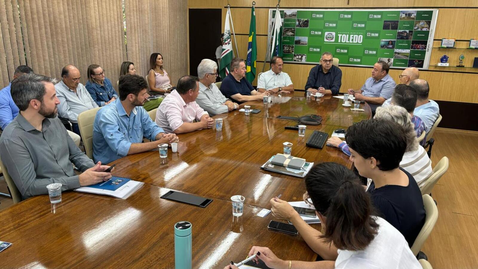 Líder do Governo na Assembleia Legislativa recebeu as demandas mais importantes de todas as áreas do município