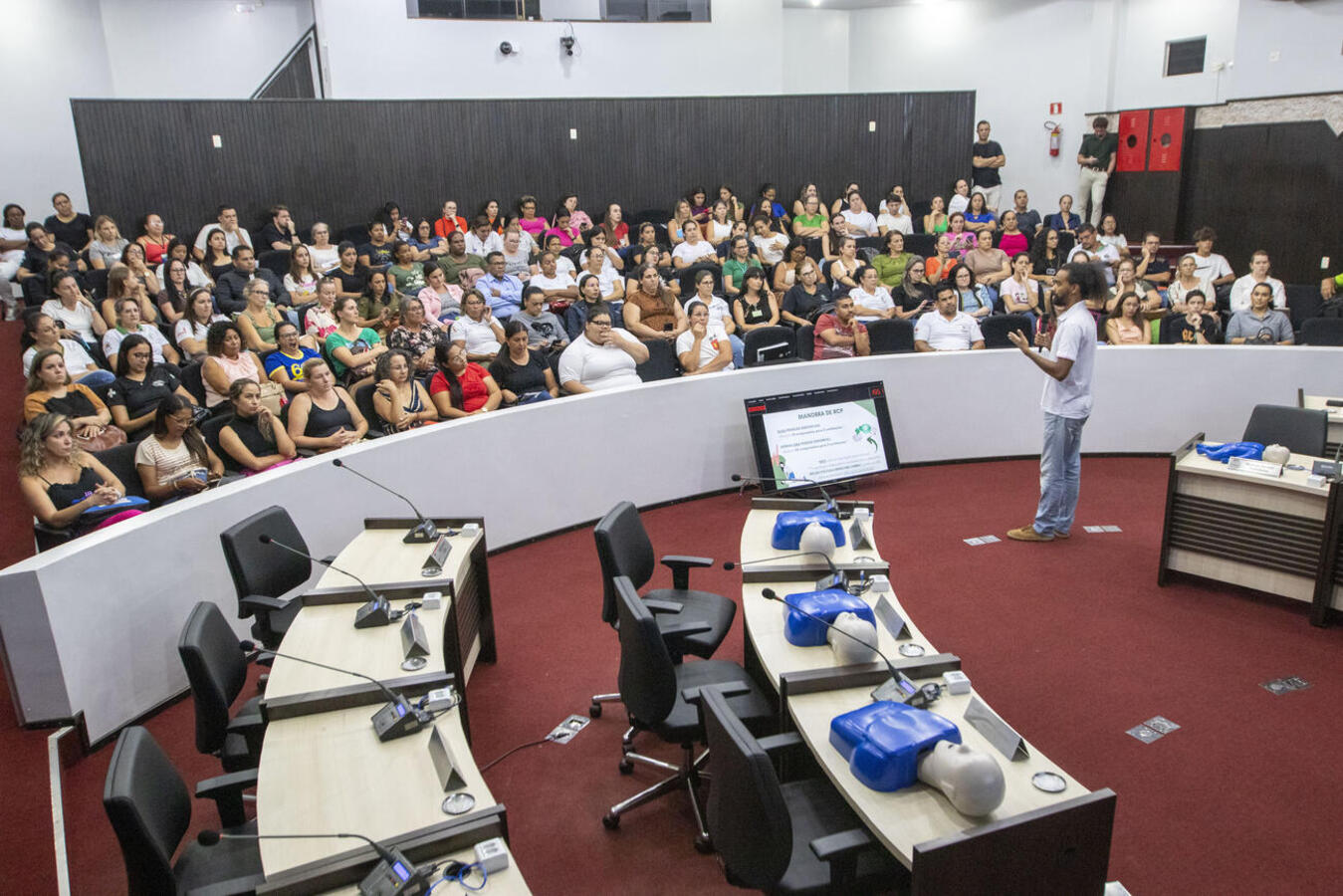Médica vinculada à SMS supervisionou uma das palestras de ação alusiva à Semana de Conscientização e Prevenção da Asfixia Mecânica por Corpo Estranho