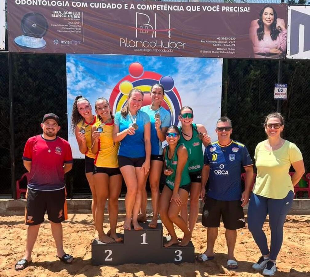 Nos dias 8 e 9 de fevereiro teve início o Circuito Municipal de Vôlei de Praia que abriu a temporada de 2025 do esporte toledano