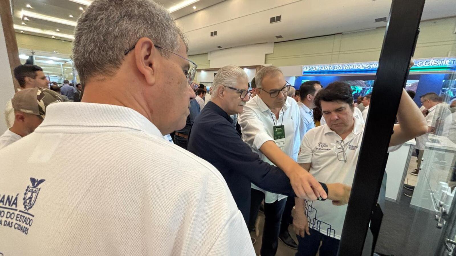 Prefeito Mario Costenaro chefiou comitiva da Prefeitura de Toledo que esteve no Paraná Mais Cidades, evento realizado pelo Governo do Estado em Foz do Iguaçu