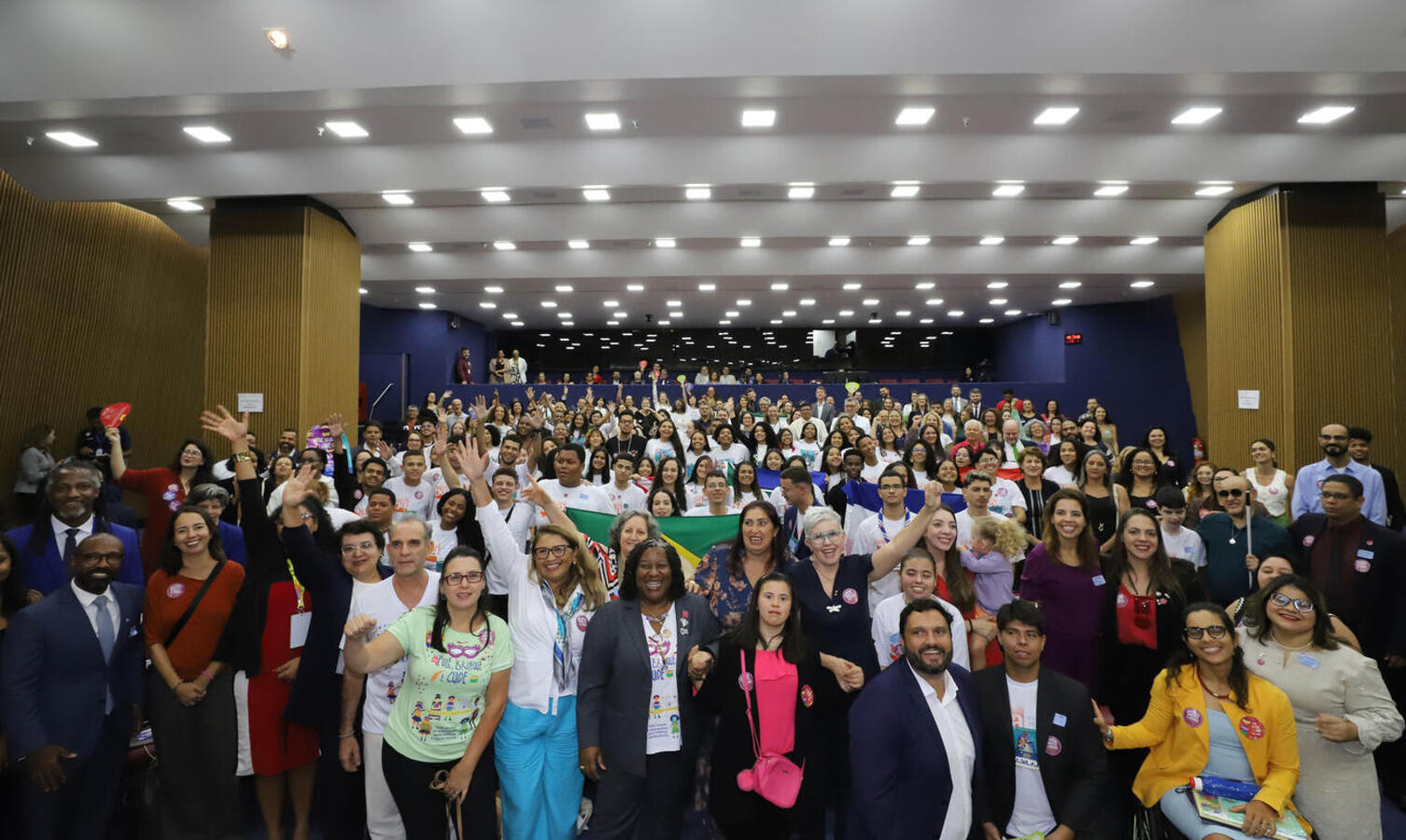 Os adolescentes Rian Eduardo Carvalho e Rikelme Dias Nogueira participaram do Encontro Nacional e Posse do Comitê de Participação de Adolescentes (CPA)