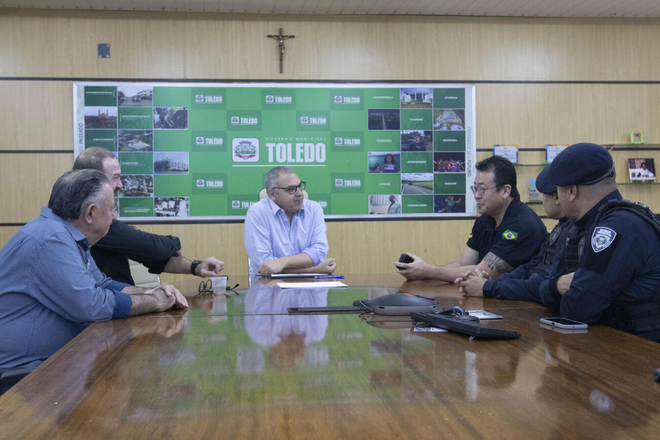 A próxima troca de comando deve ocorrer no mês de abril de 2025, com a permanência do PRF Roberto Gomes na chefia da delegacia