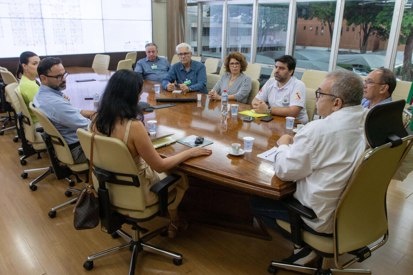 Representantes da universidade pediram, em encontro na manhã desta quarta (5), auxílio na construção de Unidade Didática e Ambulatorial e na criação do curso de Enfermagem 