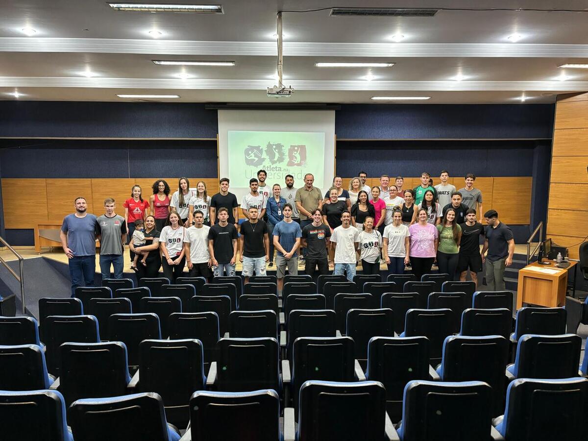 Participaram do evento aproximadamente 40 atletas selecionados para o programa, e que vão receber uma bolsa-incentivo