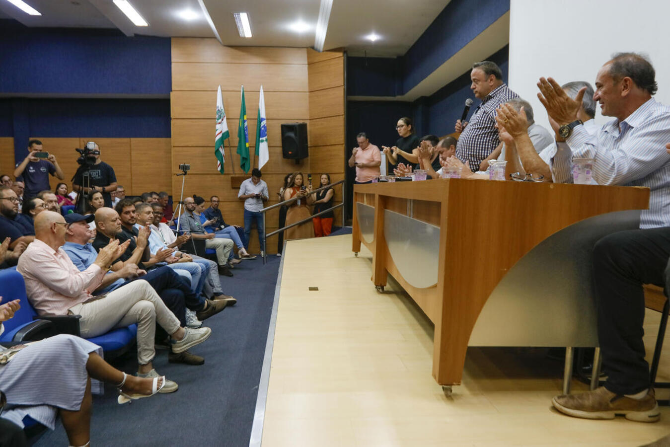 O deputado estadual, líder do governo na Assembleia Legislativa do Paraná visitou Toledo e anunciou um recurso de quase R$ 37 milhões para o município