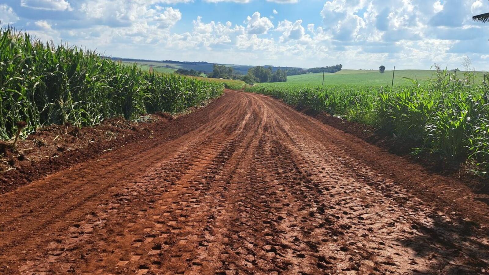 Equipe da Emdur deu início às obras no dia 17 e trabalha para que a obra seja concluída o quanto antes 