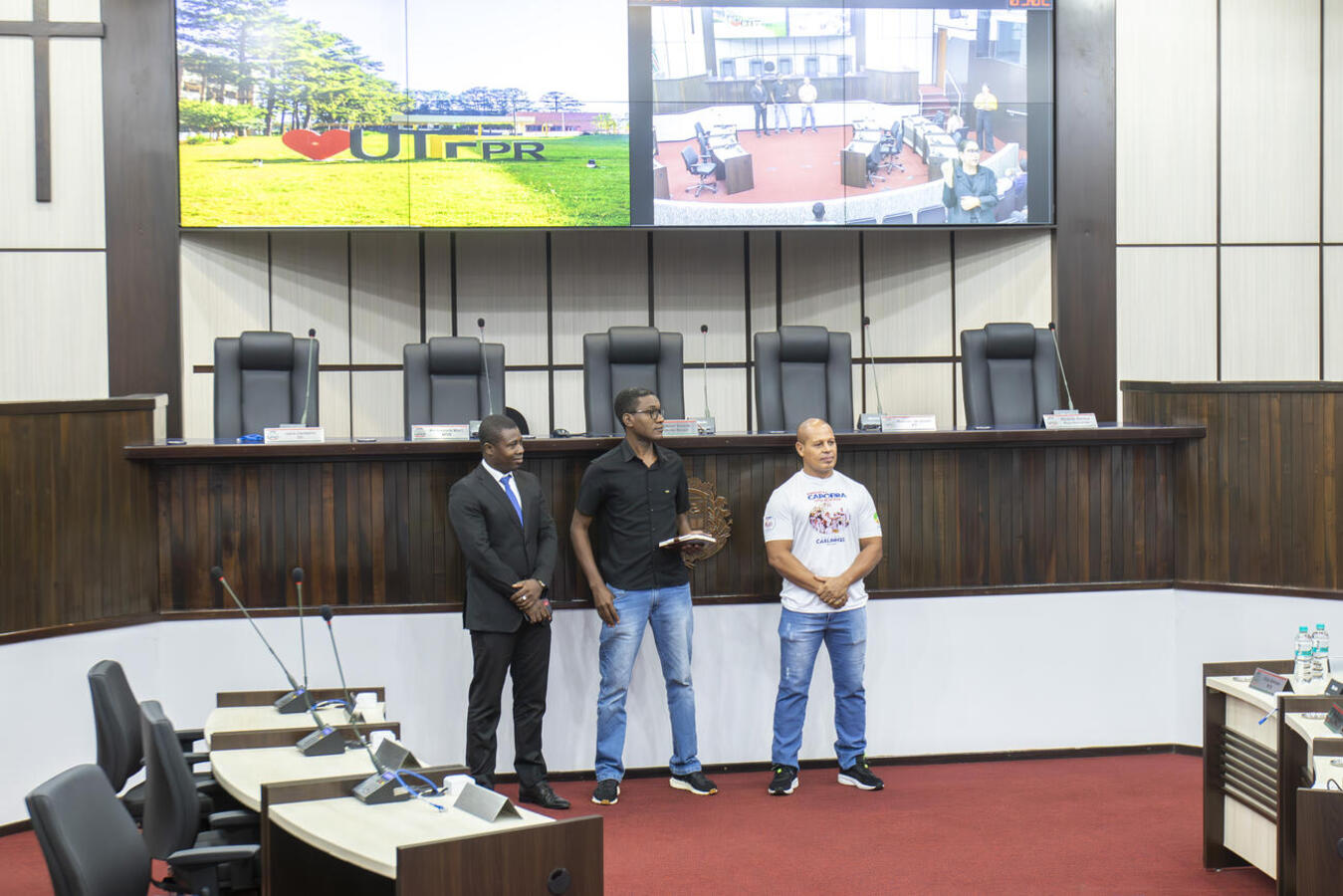 Na manhã desta quarta-feira (19) o Conselho Municipal de Promoção da Igualdade Racial conheceu sua mesa diretora