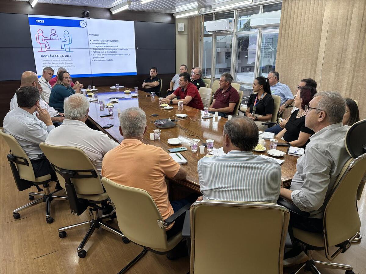 Periodicidade bianual e criação de grupo de trabalho ficaram definidos em encontro ocorrido na tarde desta sexta (14) na Sala de Reuniões do Gabinete do Prefeito 