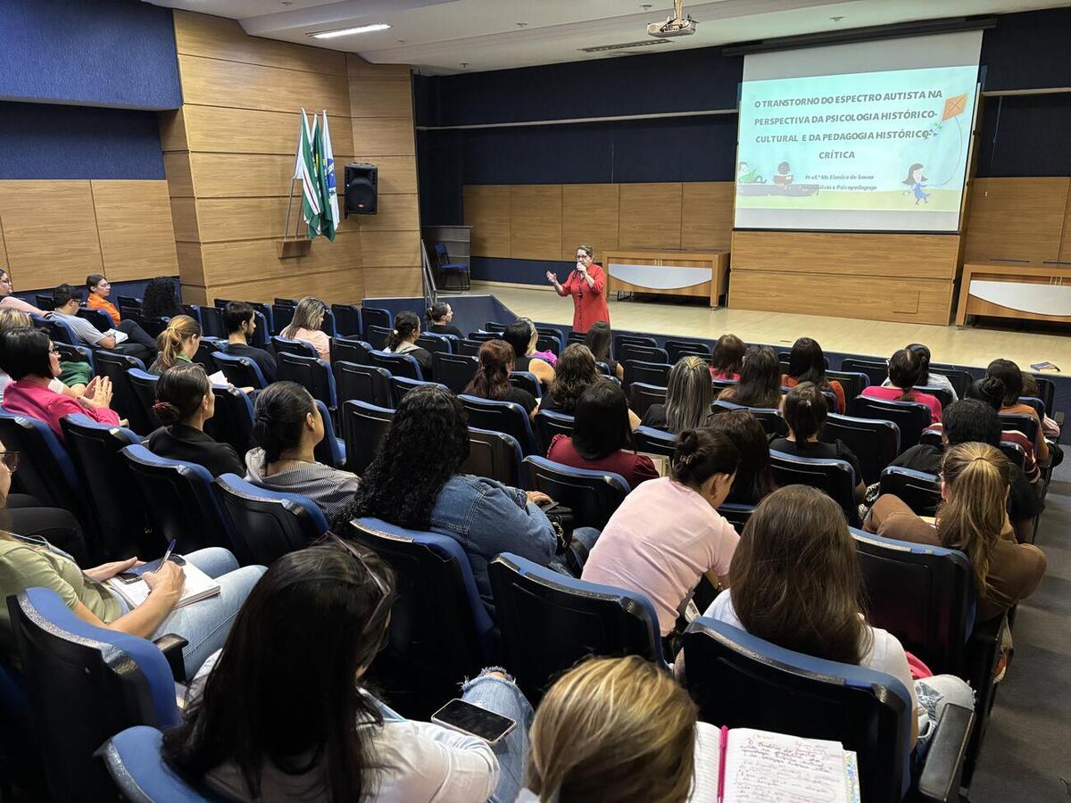 Participaram 89 profissionais que atuarão com alunos do Transtorno do Espectro Autista (TEA)
